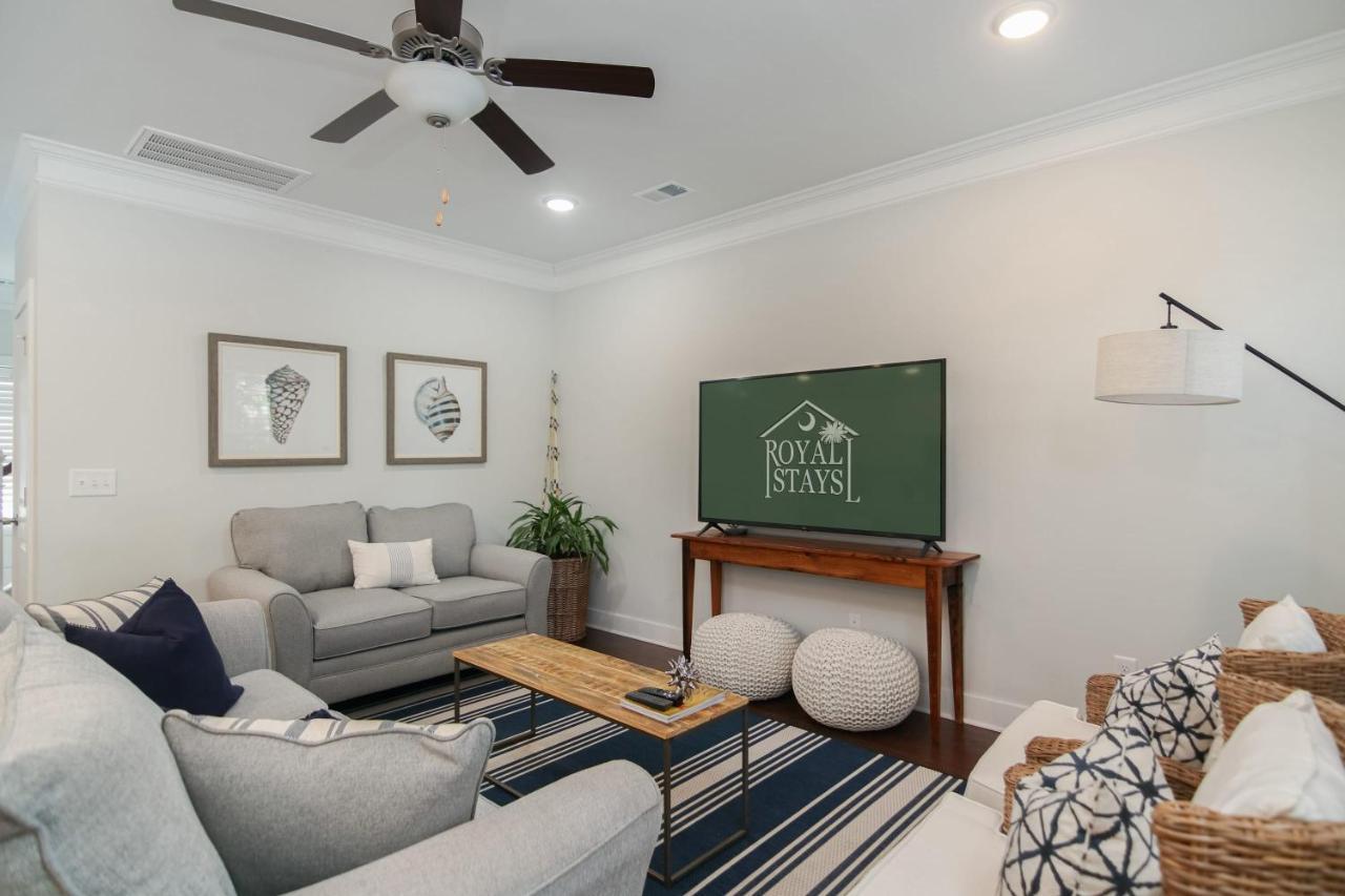 הוילה Spacious Charleston - 6 Mins To Beach & Downtown מראה חיצוני תמונה